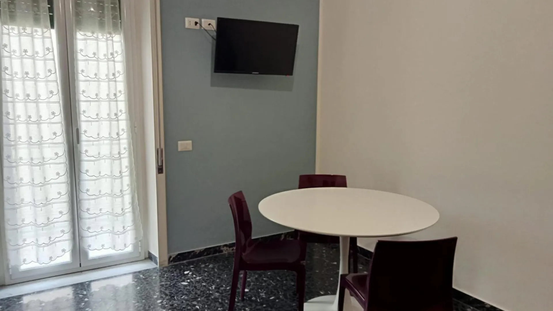 Appartamento Mi Scialai - Teatro A 150 Mt - Museo A 250 Mt -Ortigia 1500 Mt Syracuse Italia