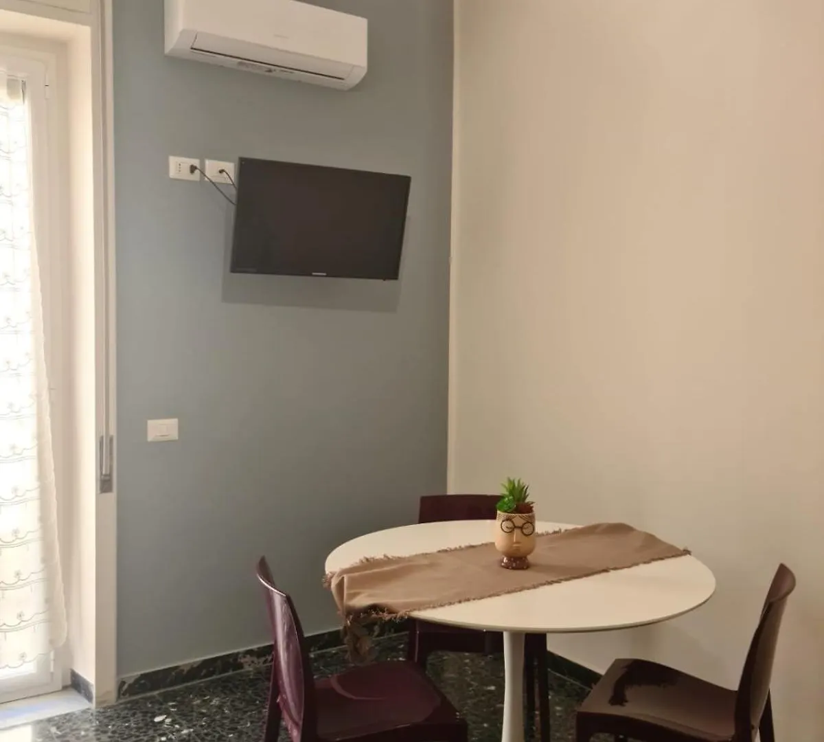 Mi Scialai - Teatro A 150 Mt - Museo A 250 Mt -Ortigia 1500 Mt Apartment Syracuse