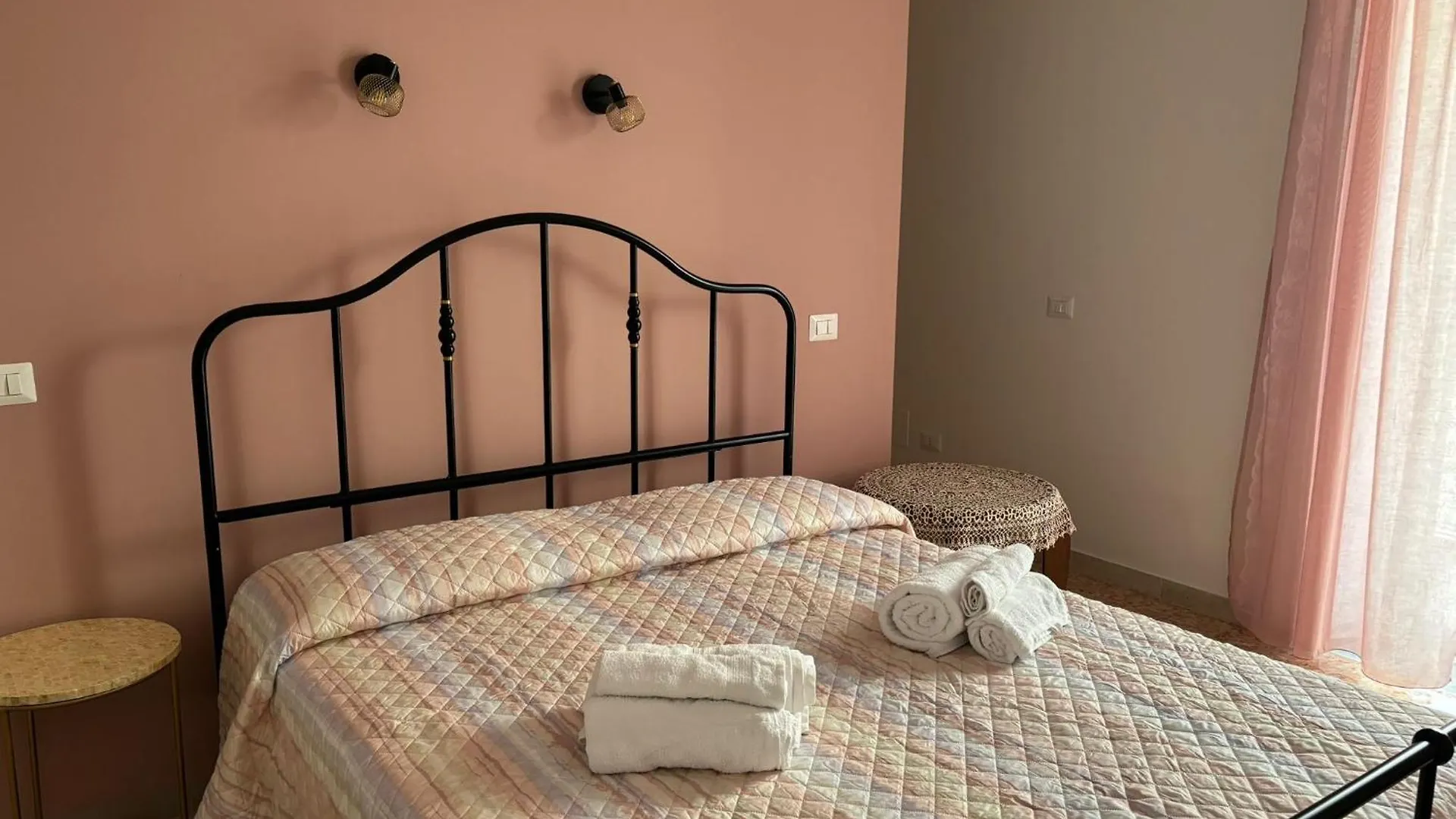 Appartamento Mi Scialai - Teatro A 150 Mt - Museo A 250 Mt -Ortigia 1500 Mt Syracuse