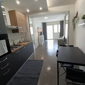 https://monolocale-farina.in-sardinia.net