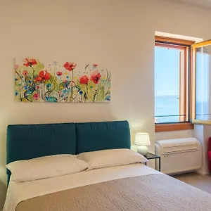 https://apt-studio-in-the-castle.in-sardinia.net